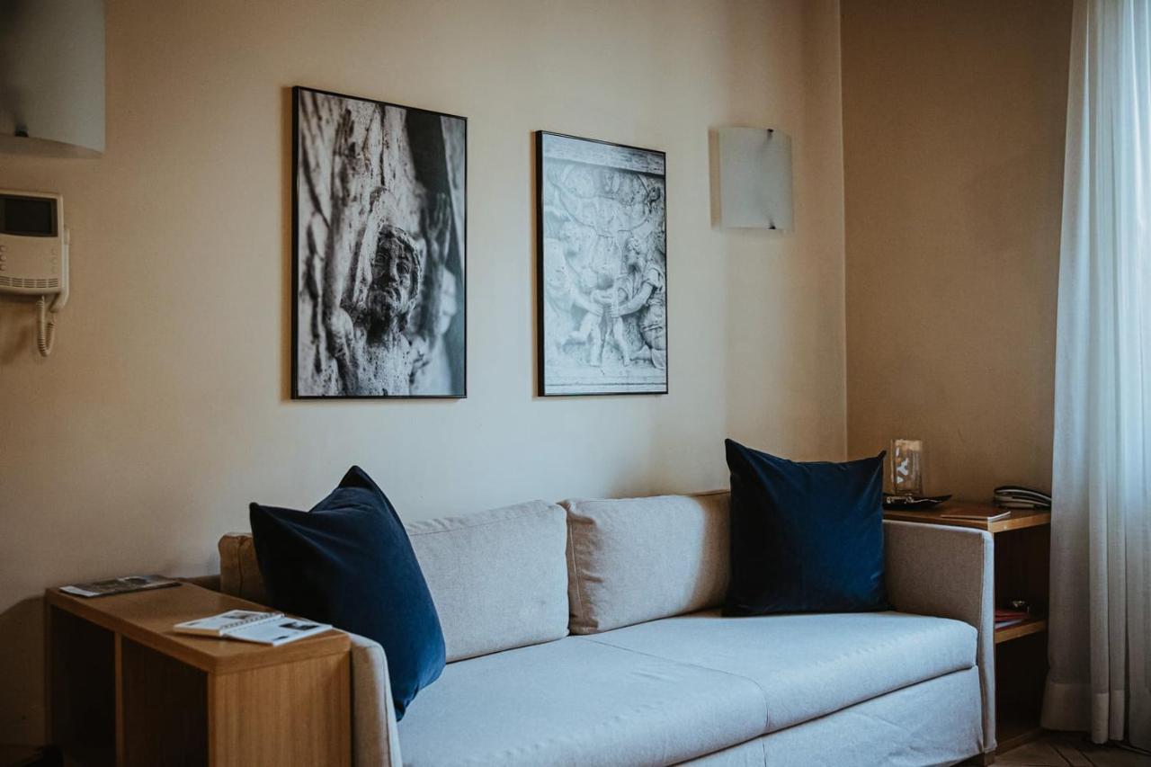 Ascanio Sforza - Suites & Apartments Милан Экстерьер фото