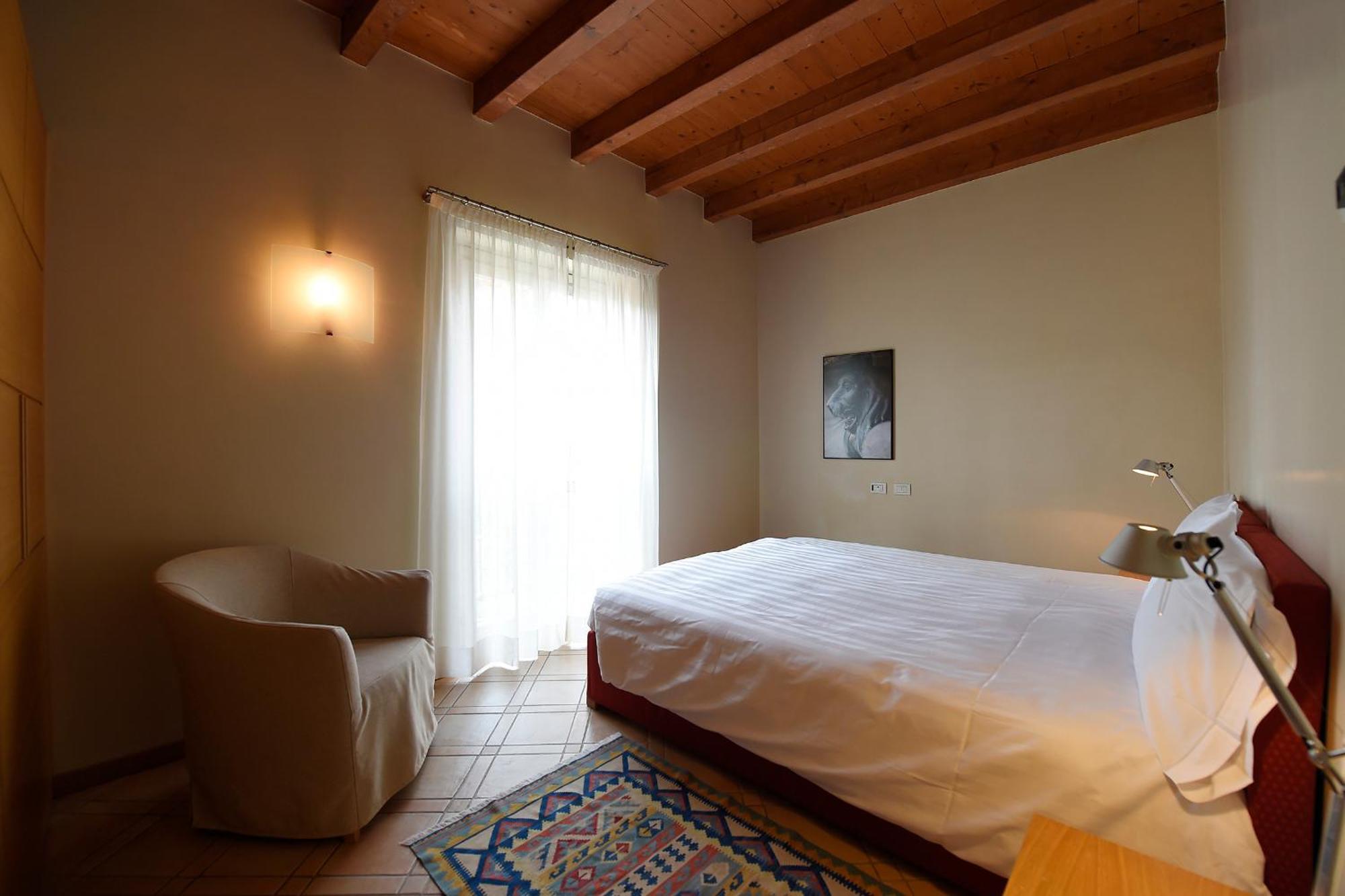 Ascanio Sforza - Suites & Apartments Милан Номер фото
