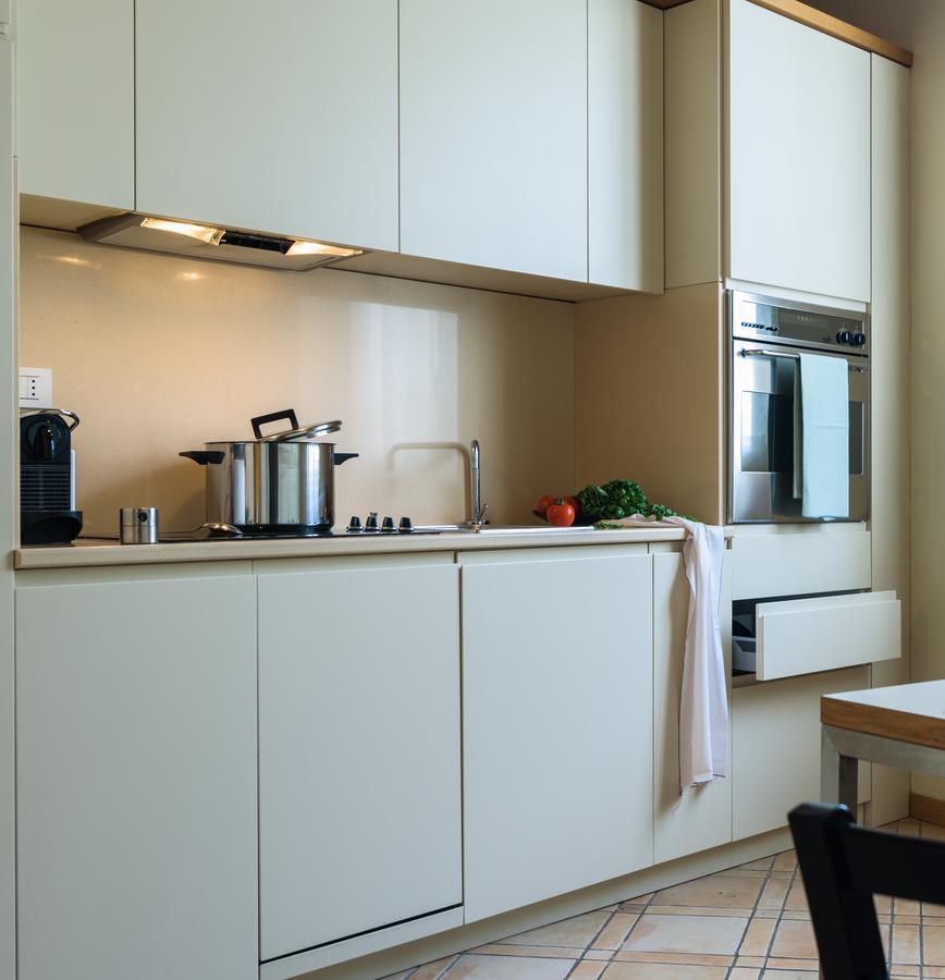 Ascanio Sforza - Suites & Apartments Милан Экстерьер фото